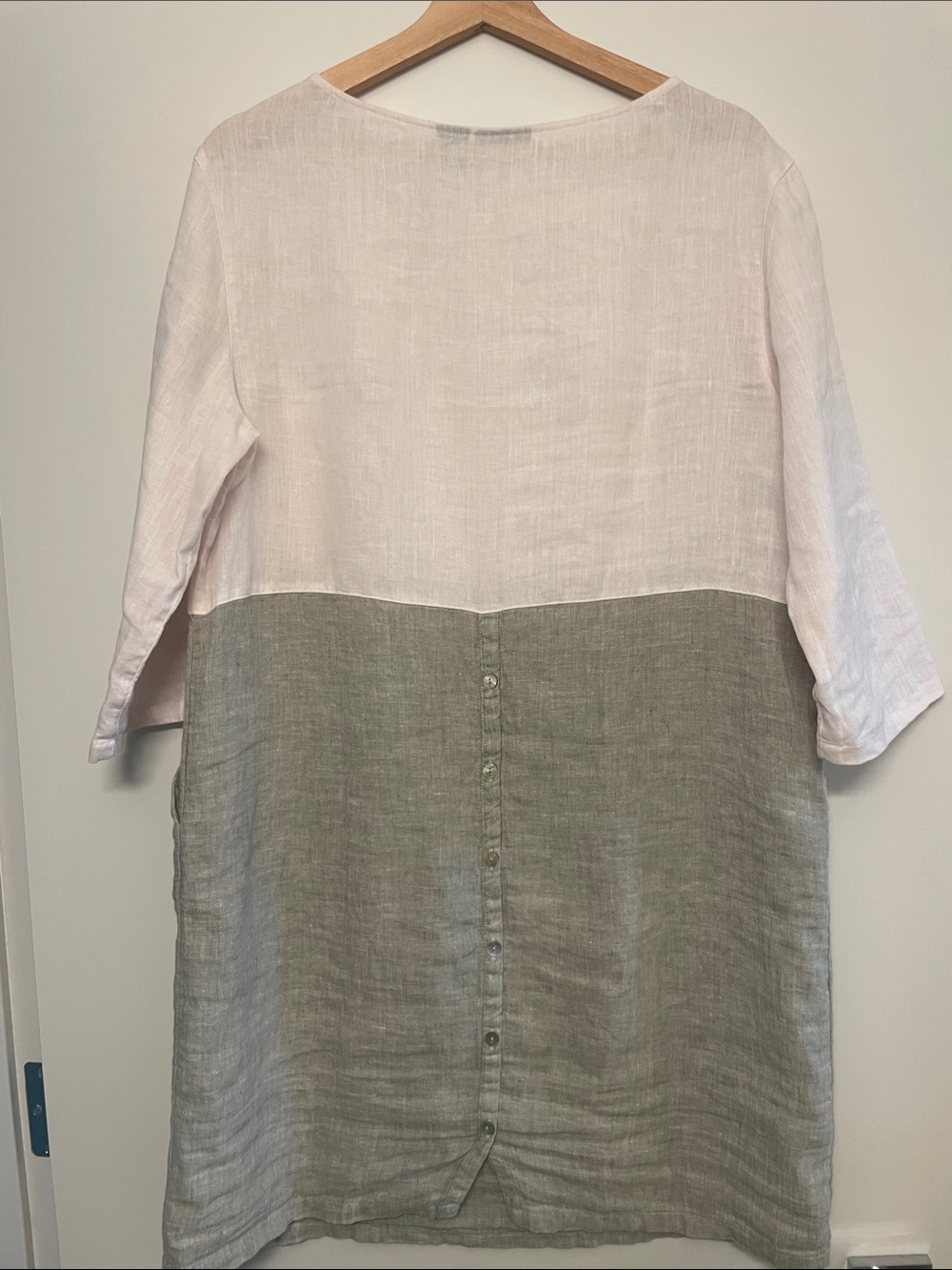 Linen Dress - Picture 3 of 4